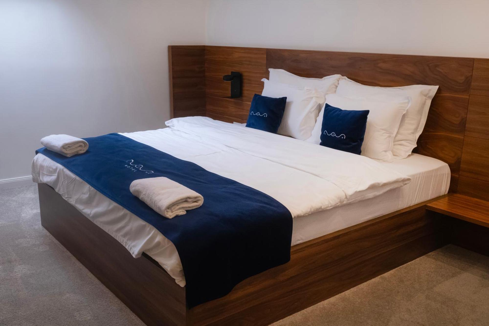 Nam Hotel Prizren Bagian luar foto